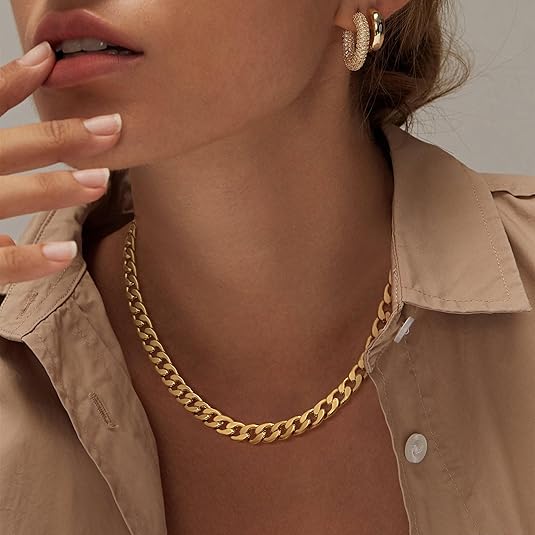 Sophisticated Chunky Gold Cuban Link Necklace