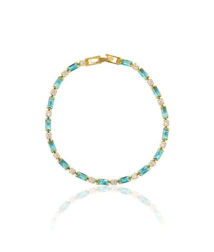 Elegant Natural Turquoise and Gold Bracelet