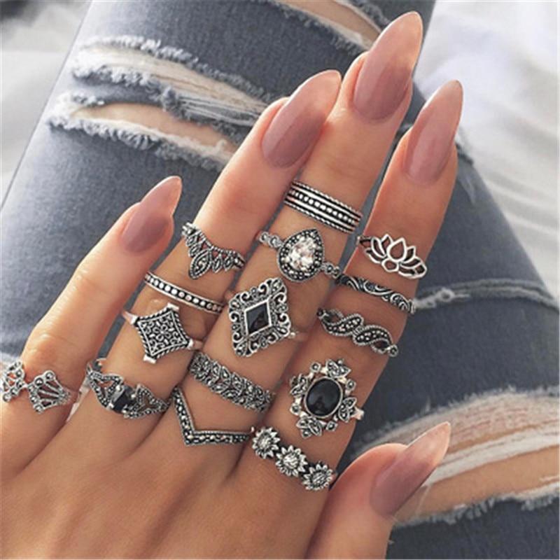 Unique Ring Set: 8 to 12 Pieces